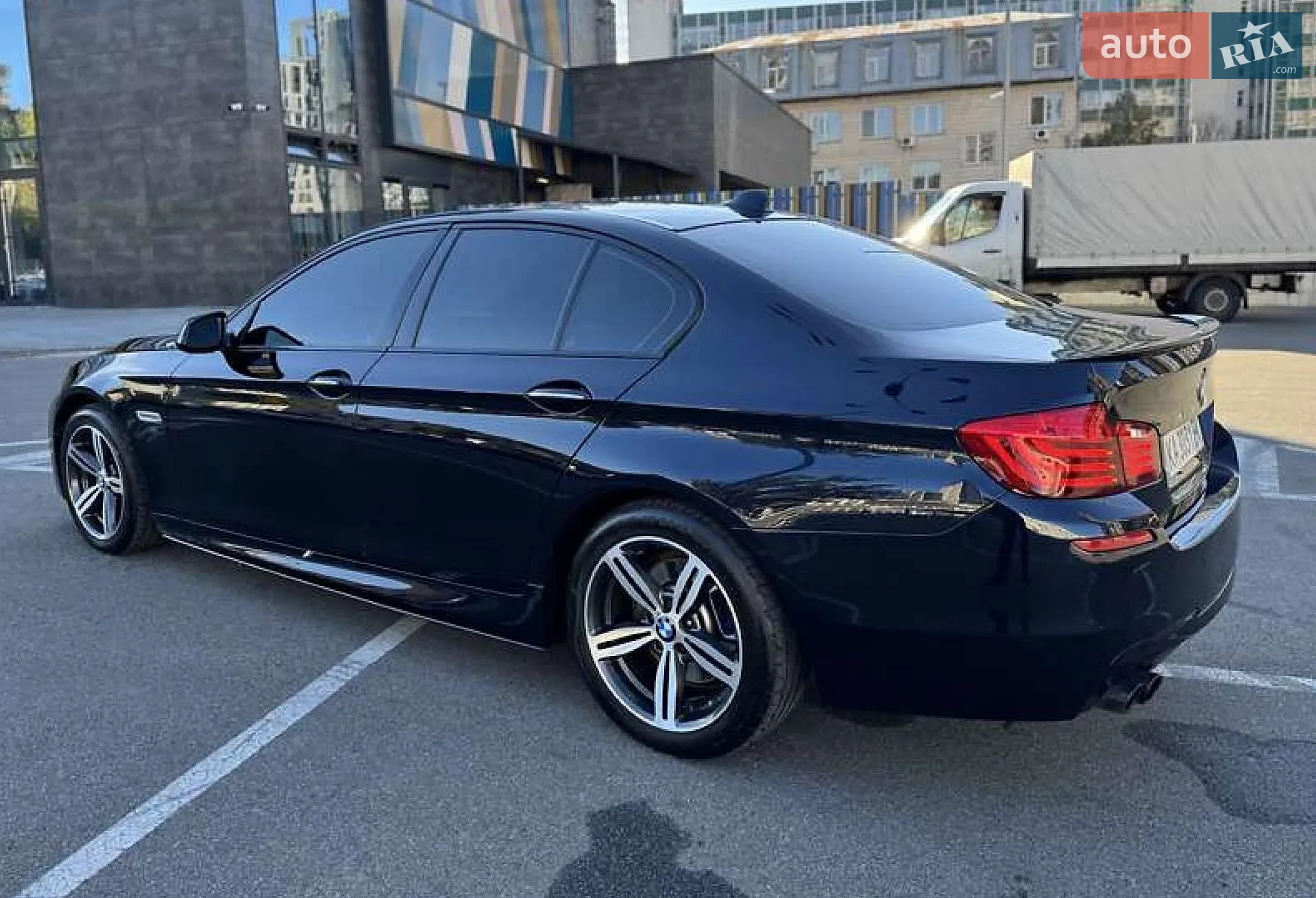 BMW 5 Series 2014 VIN WBA5A7C5XED616126 фото оголошення 12 з 18