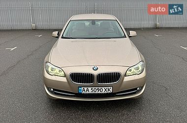 Седан BMW 5 Series 2011 в Прилуках