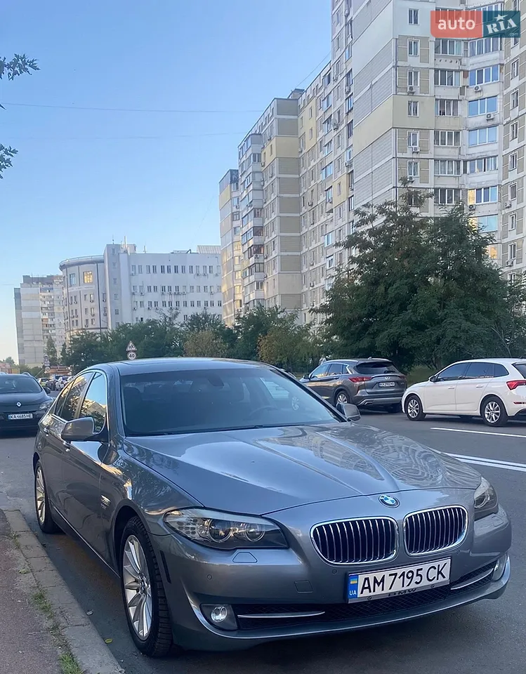 2012 BMW 5er - мініатюра 18