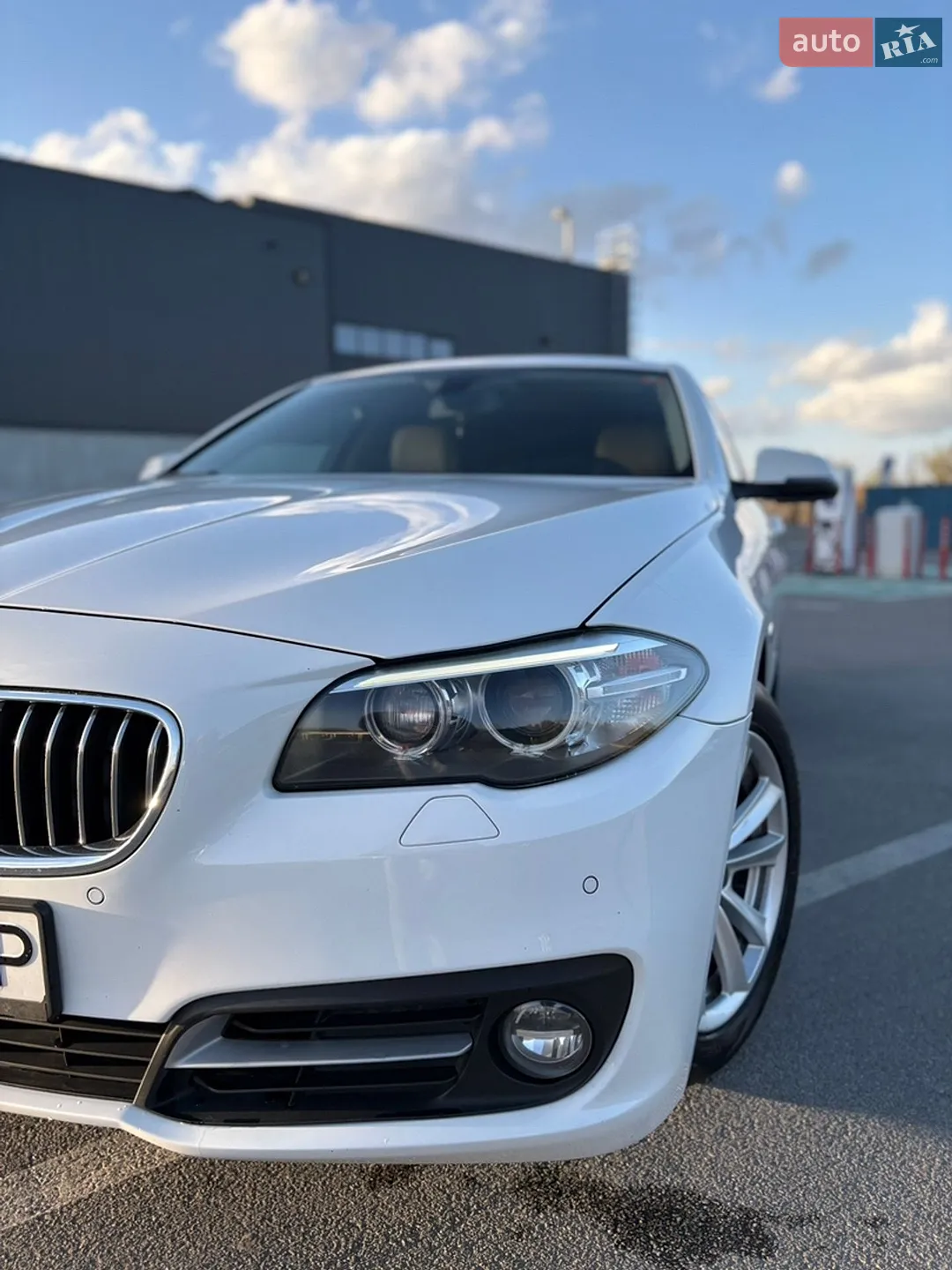2015 BMW 5er - мініатюра 12