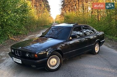 Седан BMW 5 Series 1990 в Ходореві