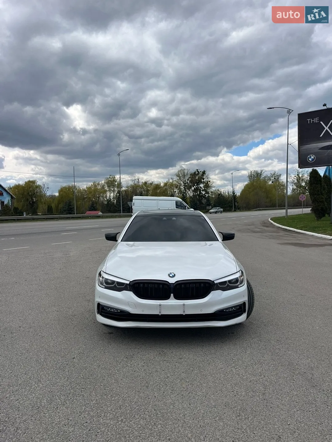 2017 BMW 5er - мініатюра 2