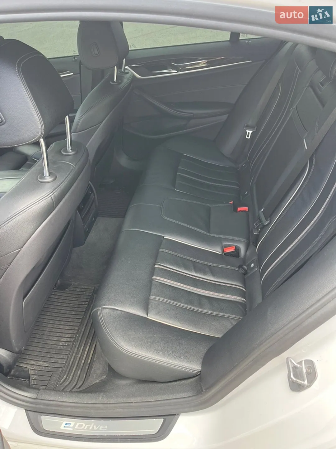 2017 BMW 5er - мініатюра 9