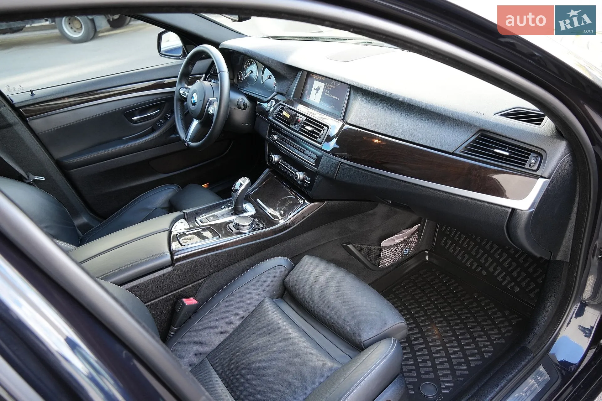 2015 BMW 5er - мініатюра 23