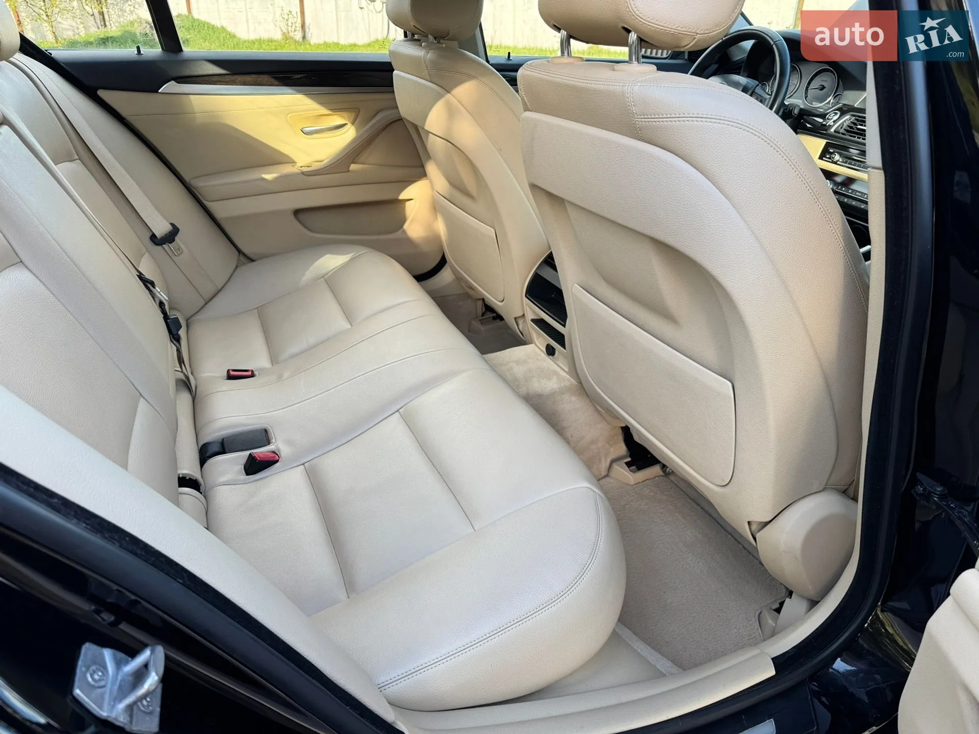2015 BMW 5er - мініатюра 29