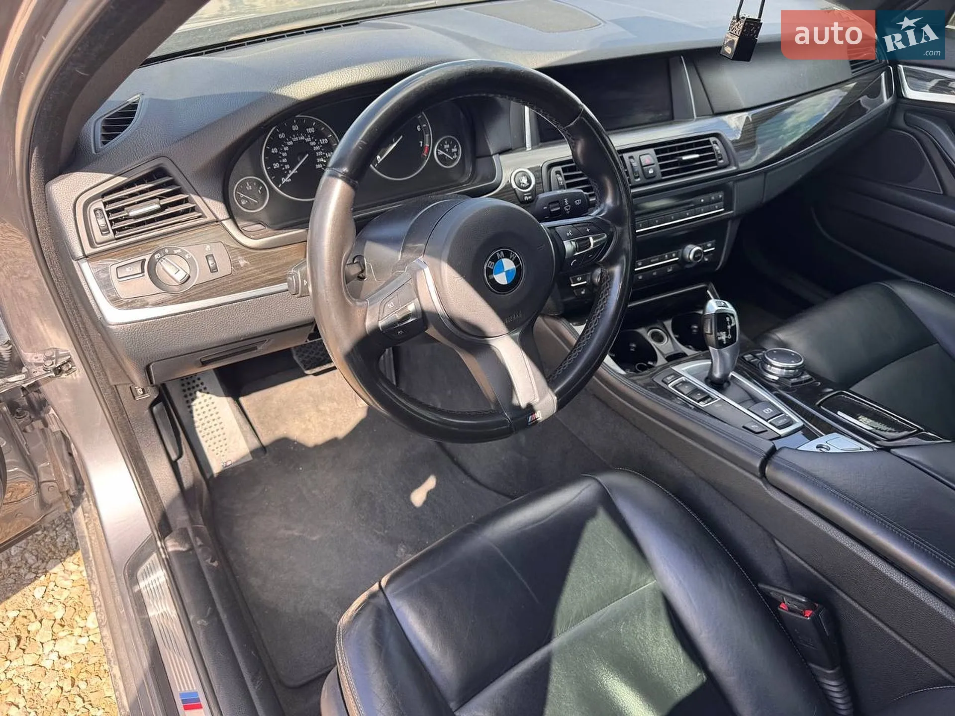 2015 BMW 5er - мініатюра 19