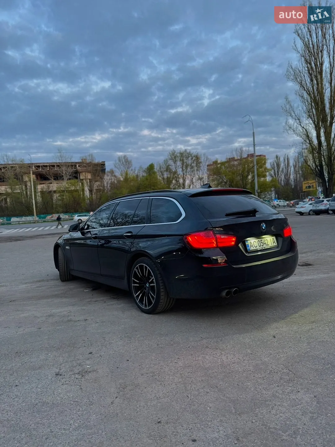 2010 BMW 5er - мініатюра 2