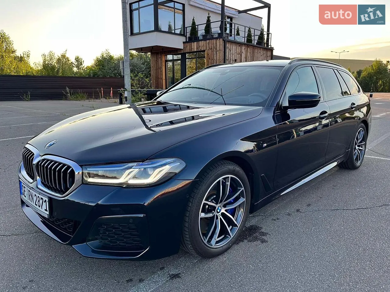 2016 BMW 5er - мініатюра 16