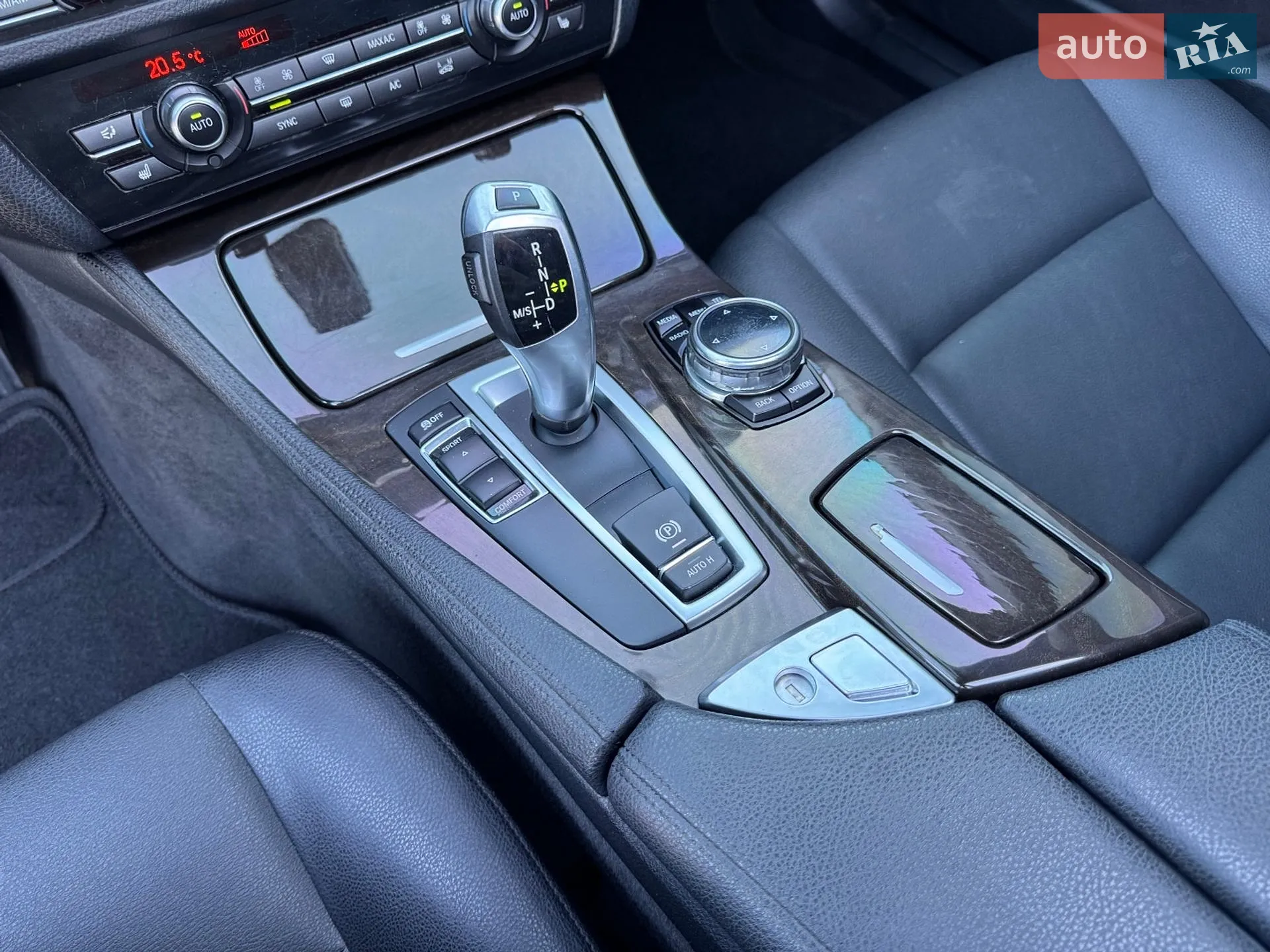 2013 BMW 5er - мініатюра 29