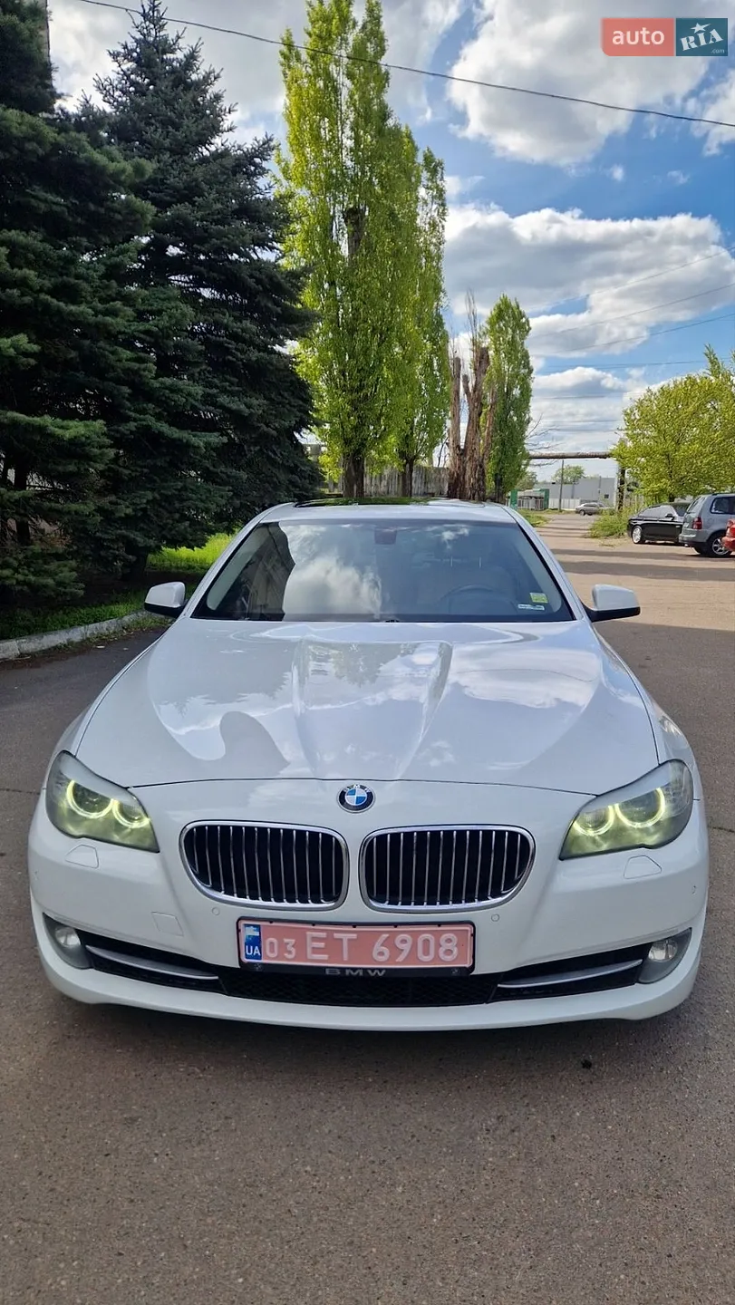 2012 BMW 5er - мініатюра 2