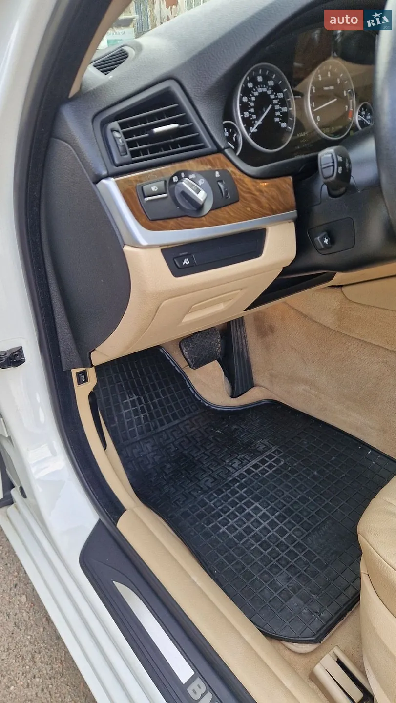 2012 BMW 5er - мініатюра 15