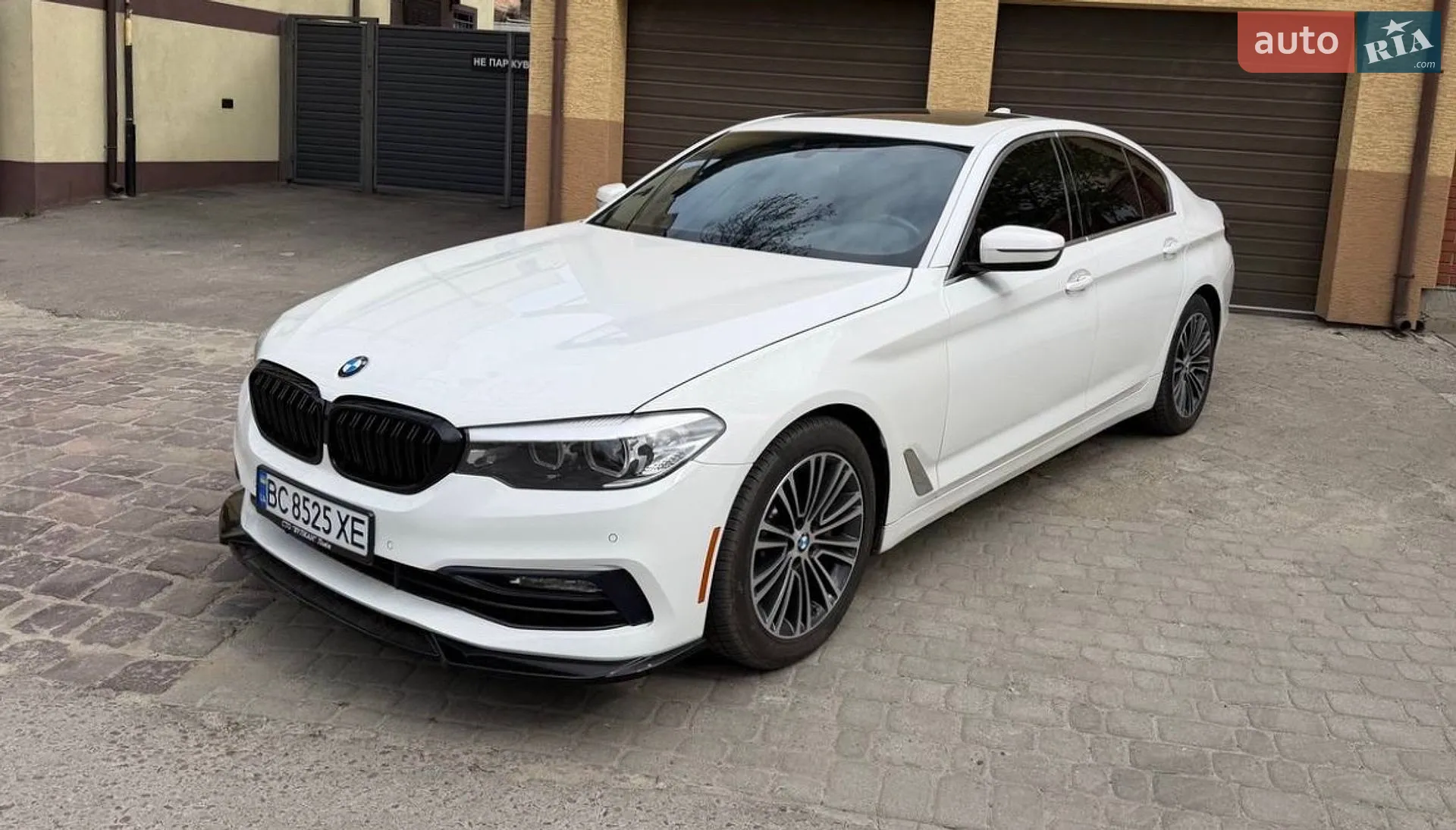 2018 BMW 5er - мініатюра 2