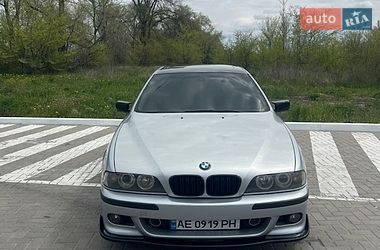 Седан BMW 5 Series 1998 в Петриковке