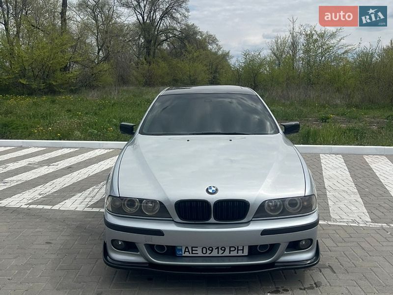 BMW 5 Series 1998
