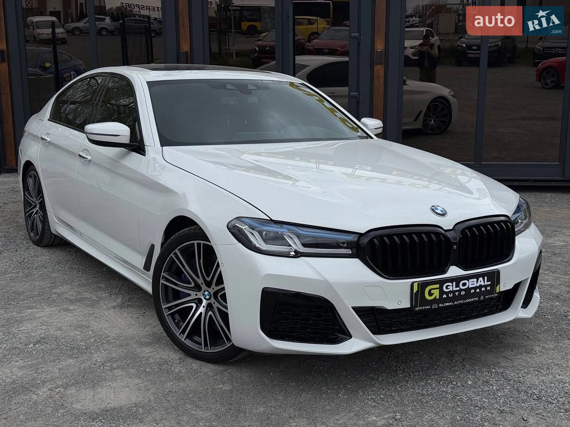 2017 BMW 5er - мініатюра 3