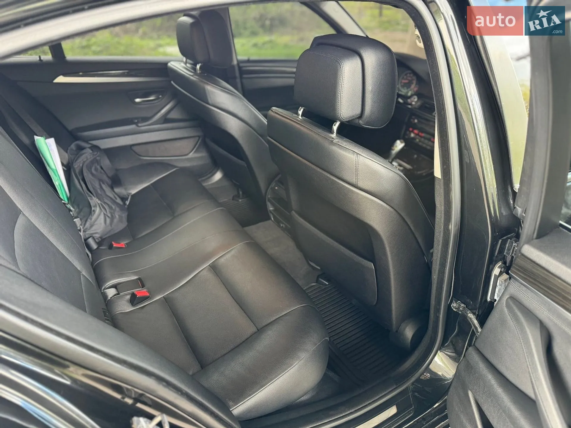 2012 BMW 5er - мініатюра 21
