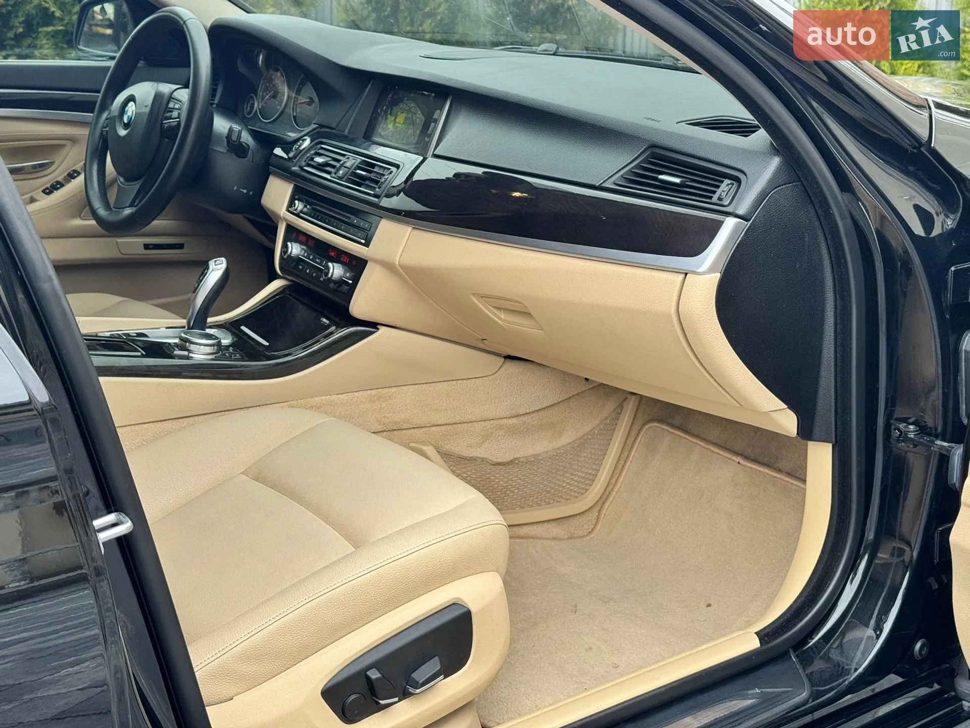 2015 BMW 5er - мініатюра 12