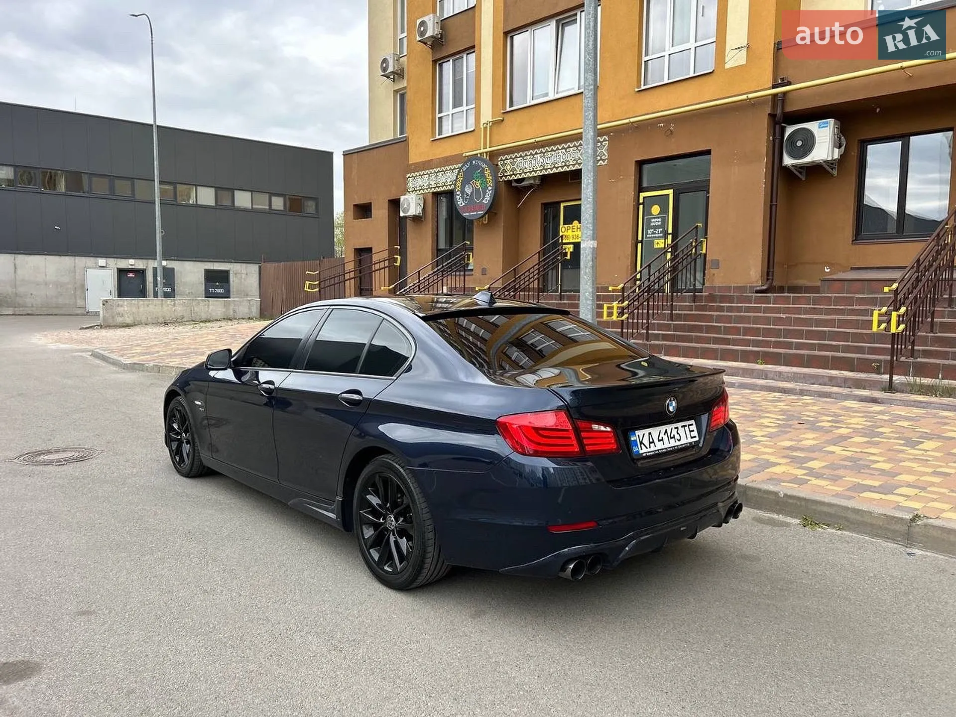 2011 BMW 5er - мініатюра 3