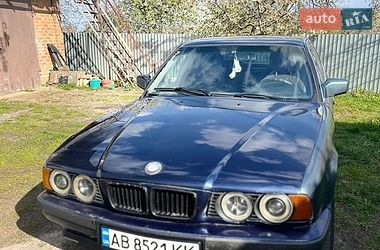 Седан BMW 5 Series 1990 в Вінниці