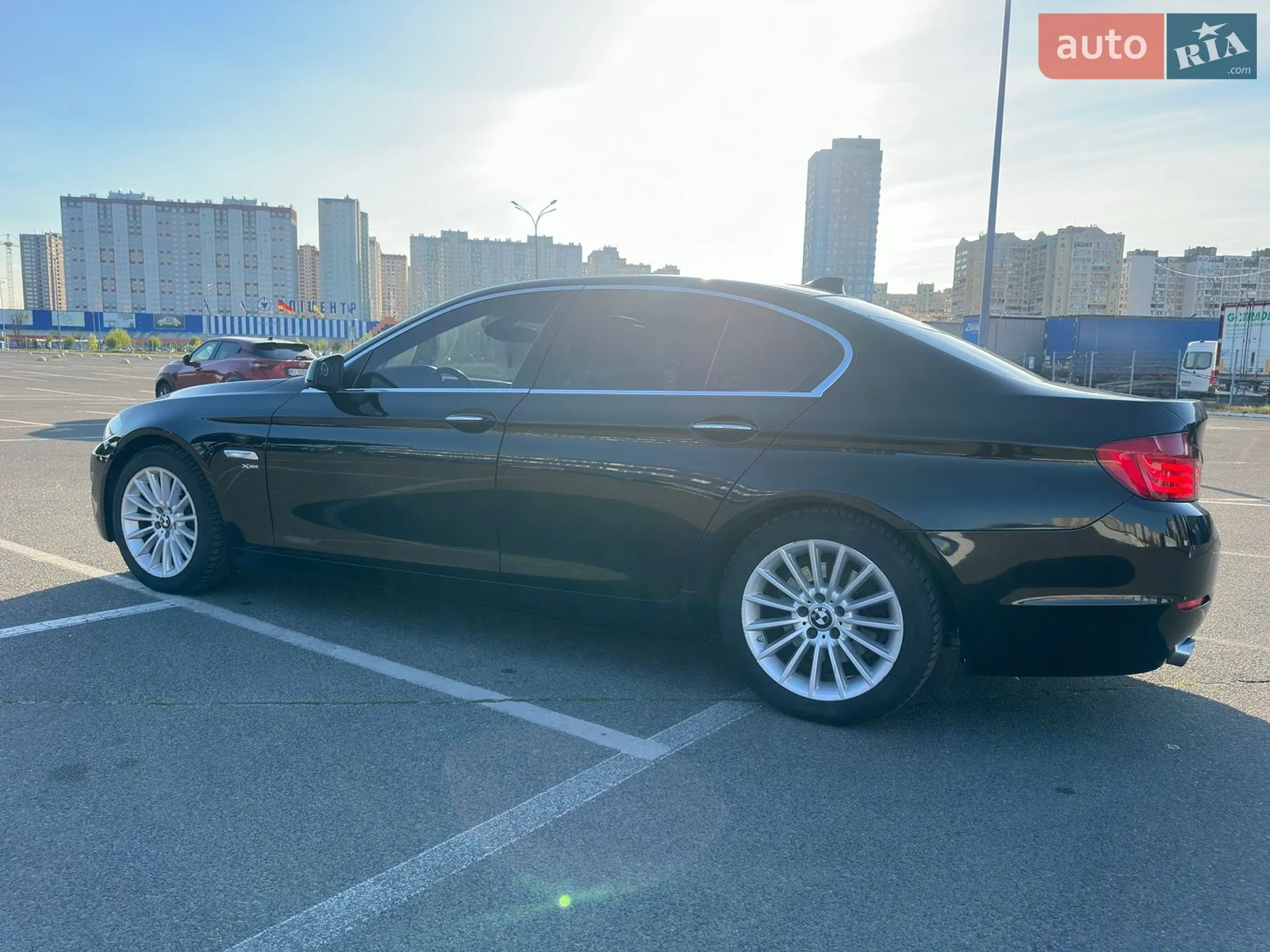 2010 BMW 5er - мініатюра 21