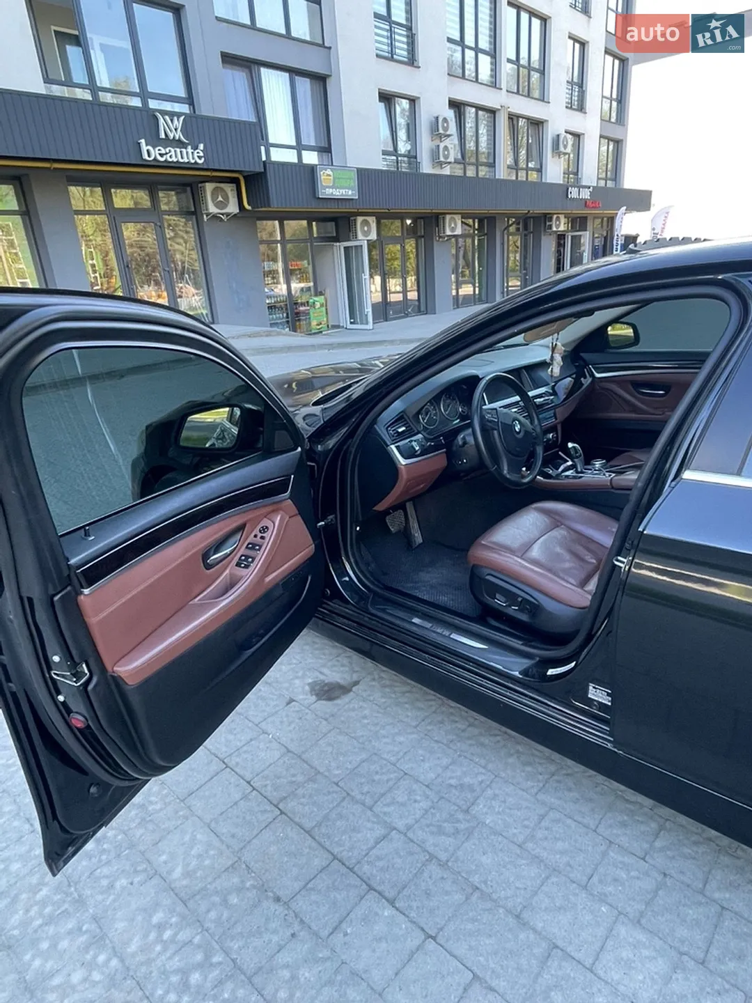 2013 BMW 5er - мініатюра 8