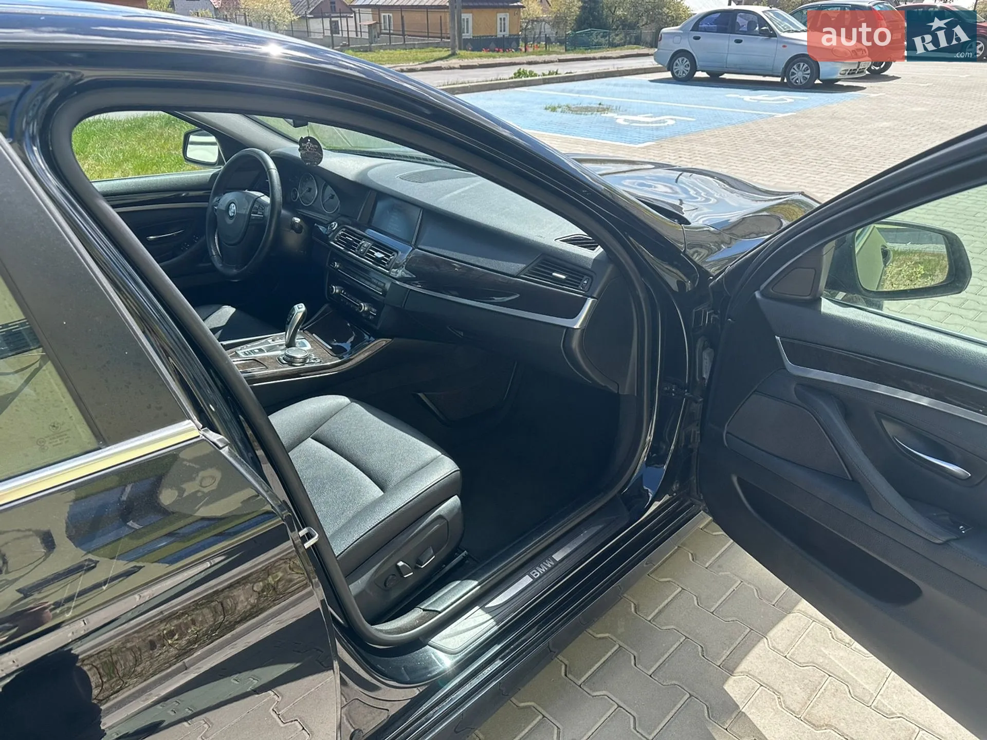 2013 BMW 5er - мініатюра 9