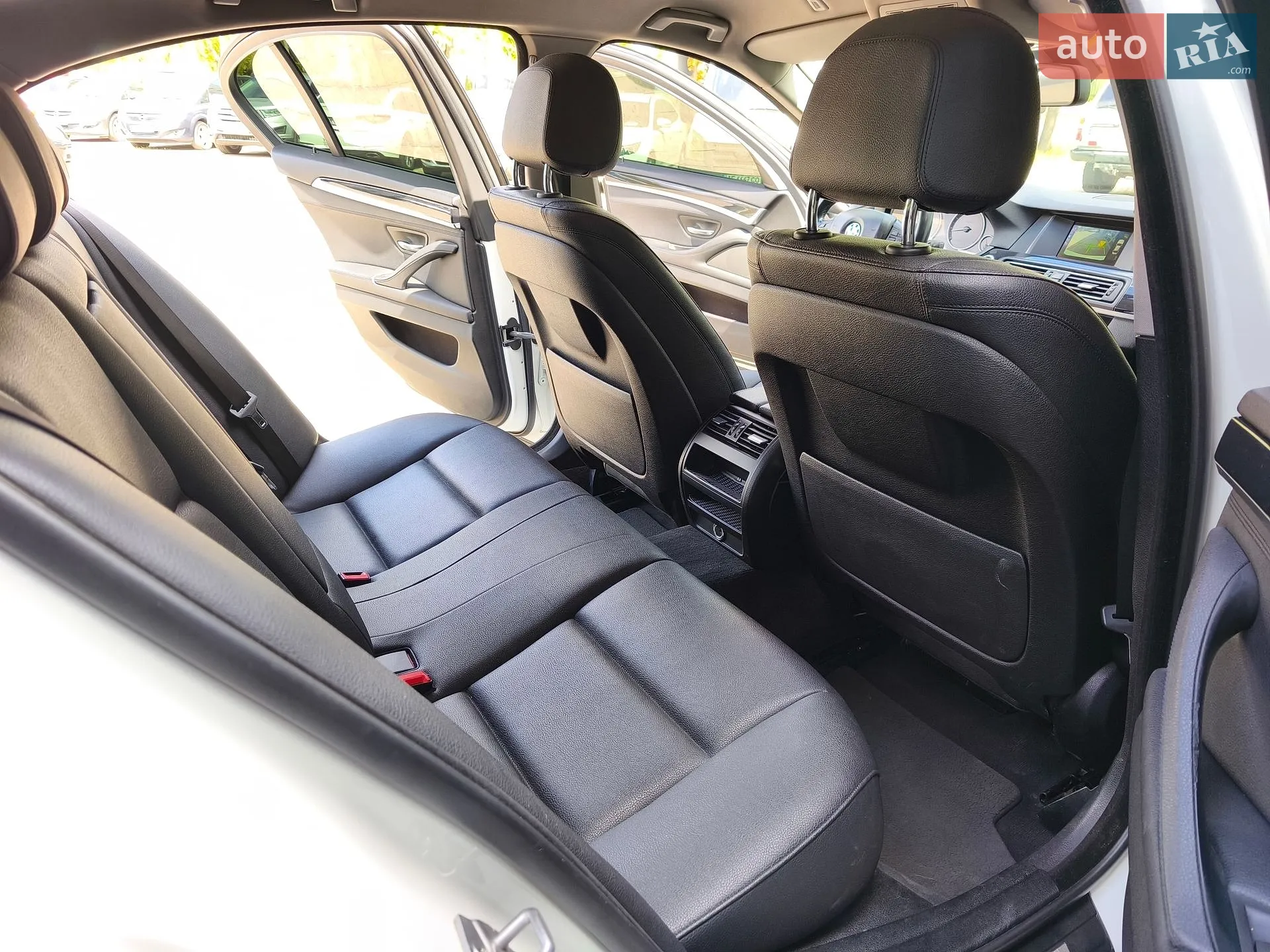 2016 BMW 5er - мініатюра 14