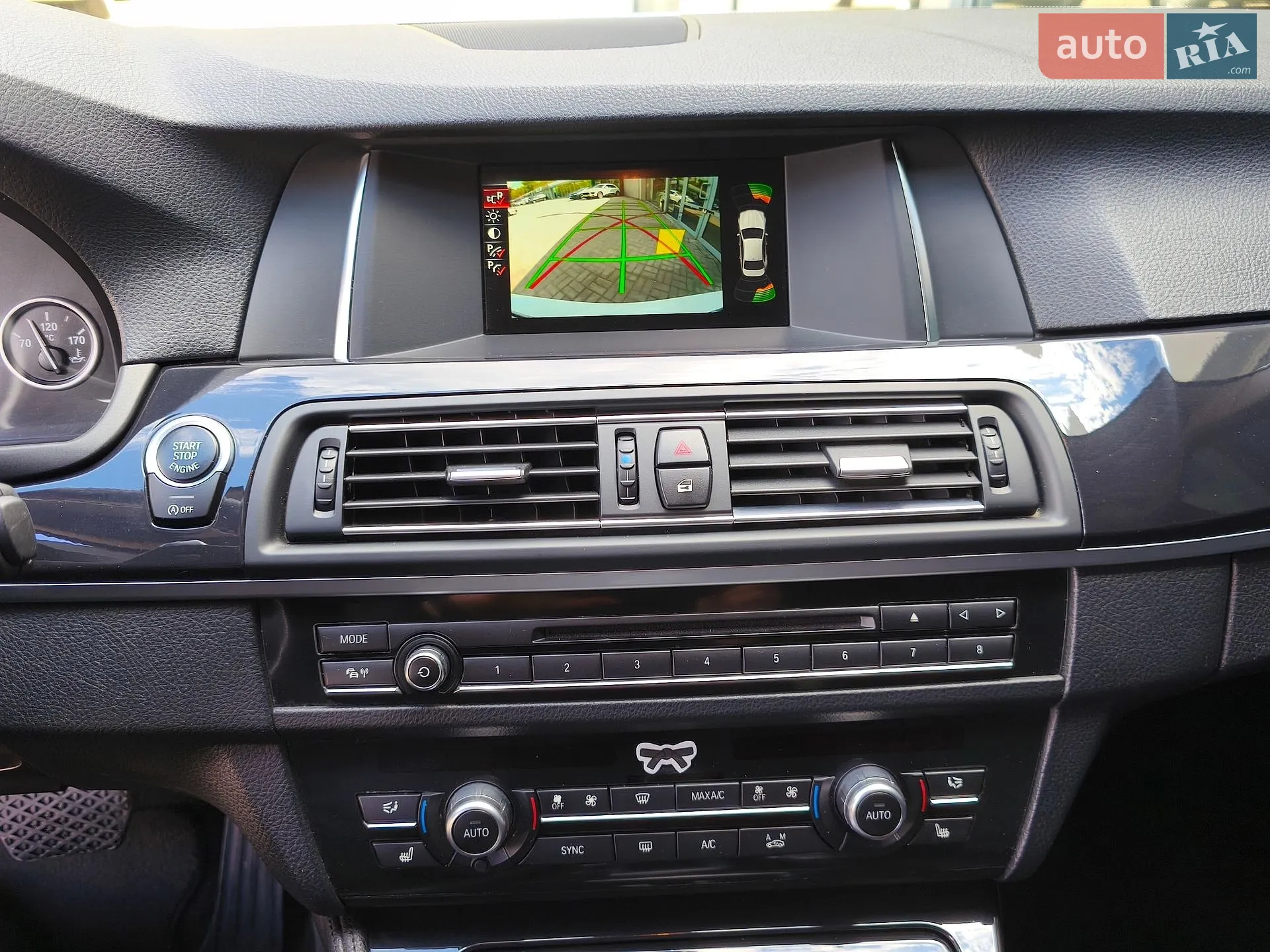 2016 BMW 5er - мініатюра 18