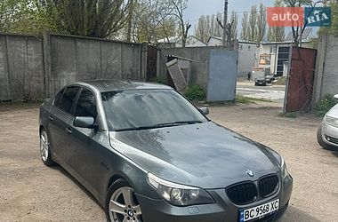 Седан BMW 5 Series 2006 в Черкасах