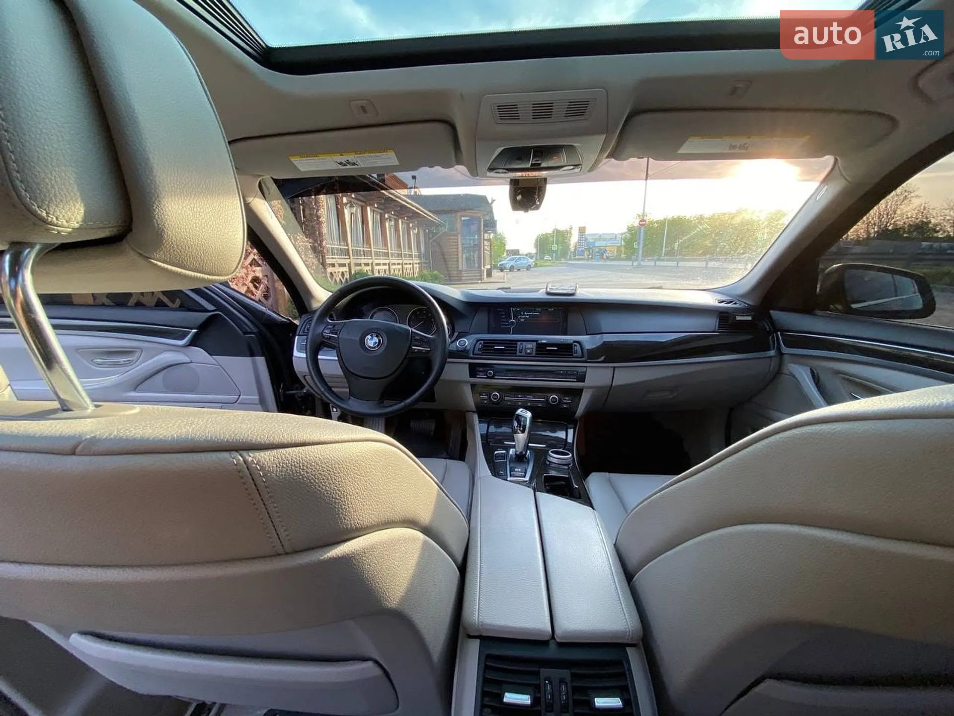2011 BMW 5er - мініатюра 9