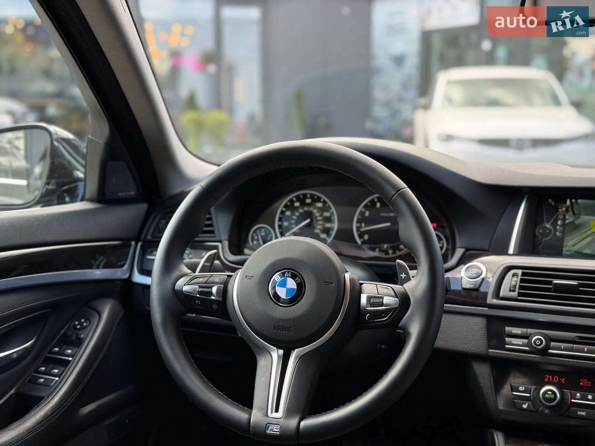 2014 BMW 5er - мініатюра 6