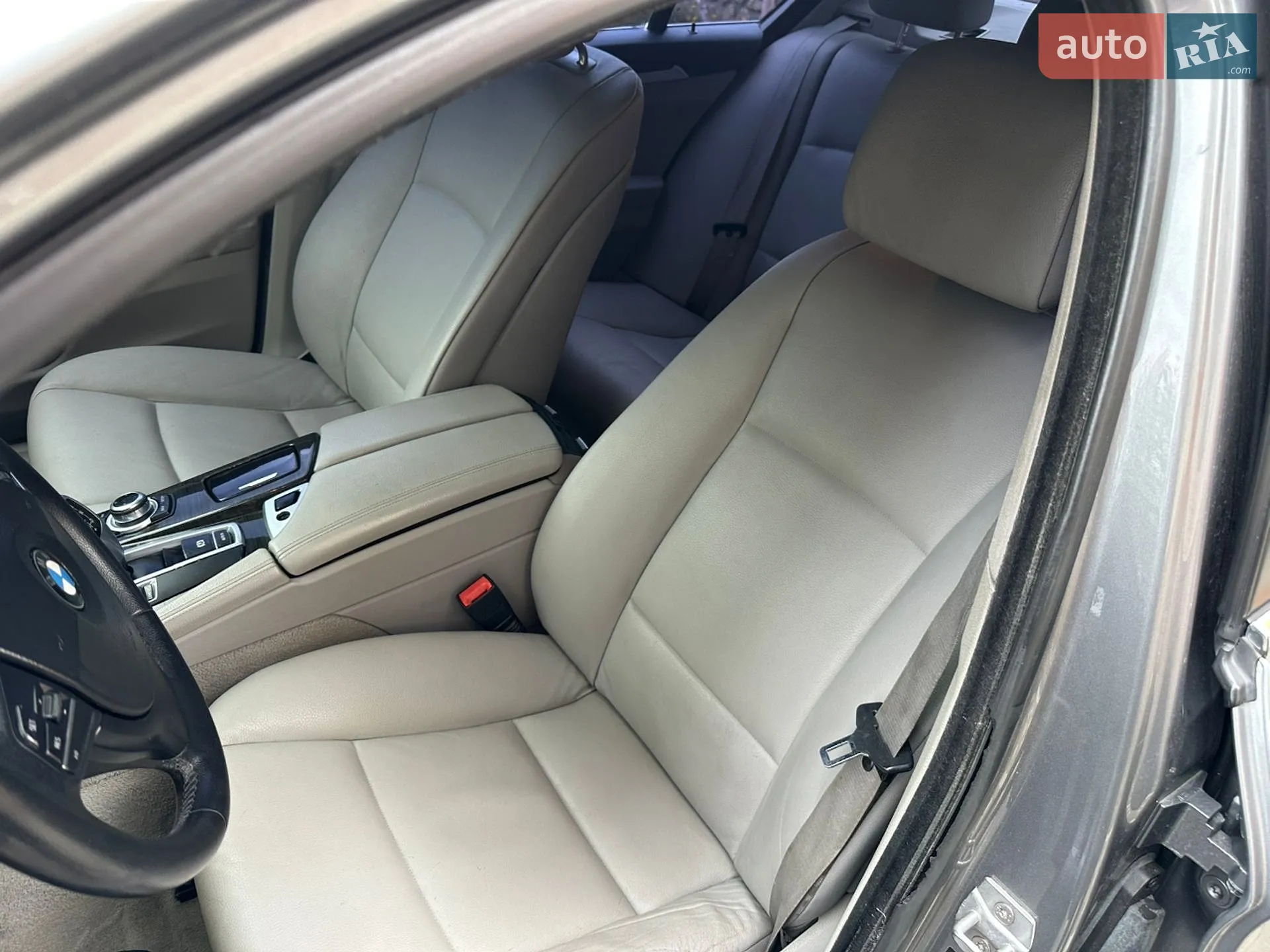 2012 BMW 5er - мініатюра 25