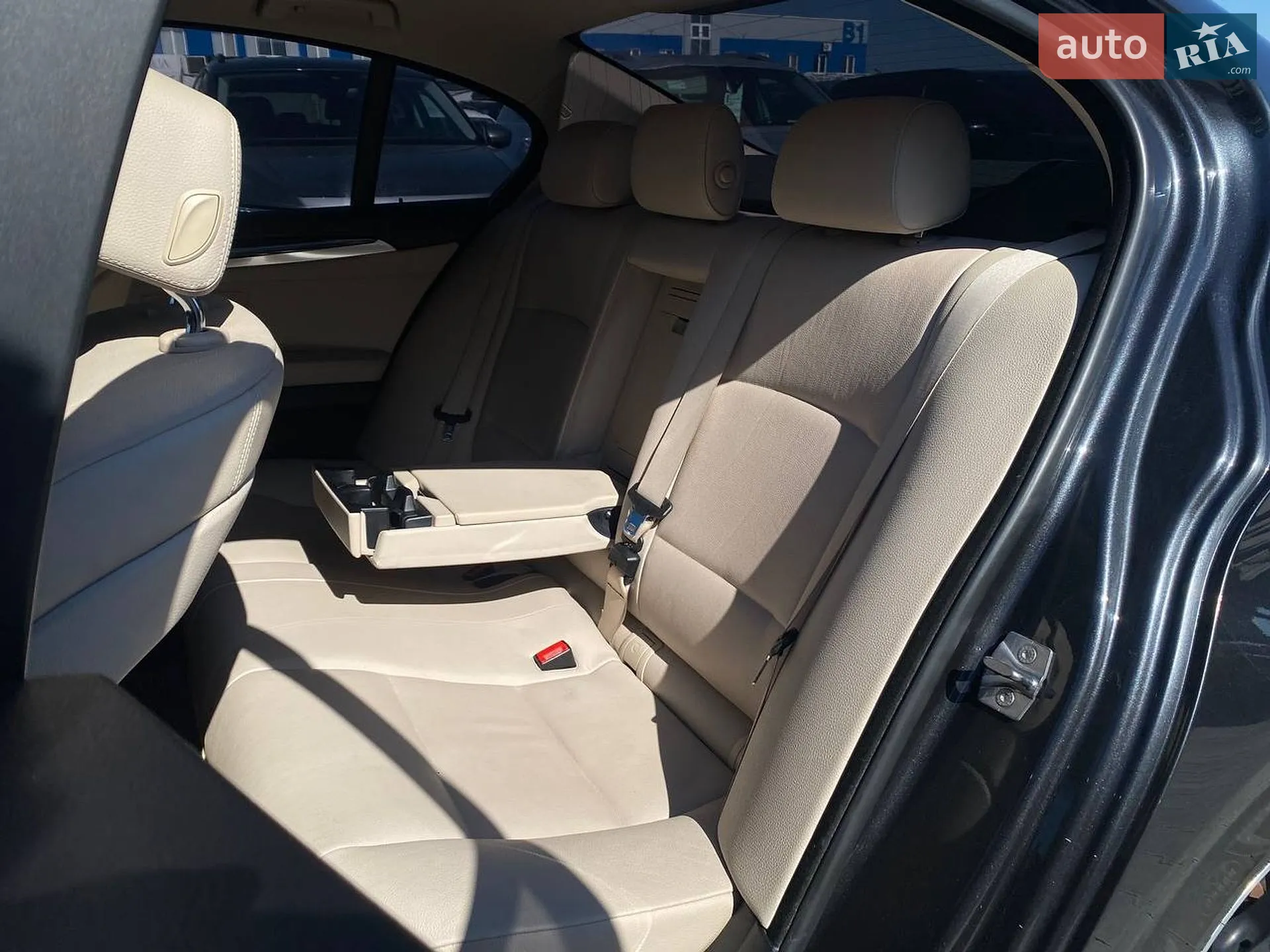 2010 BMW 5er - мініатюра 32