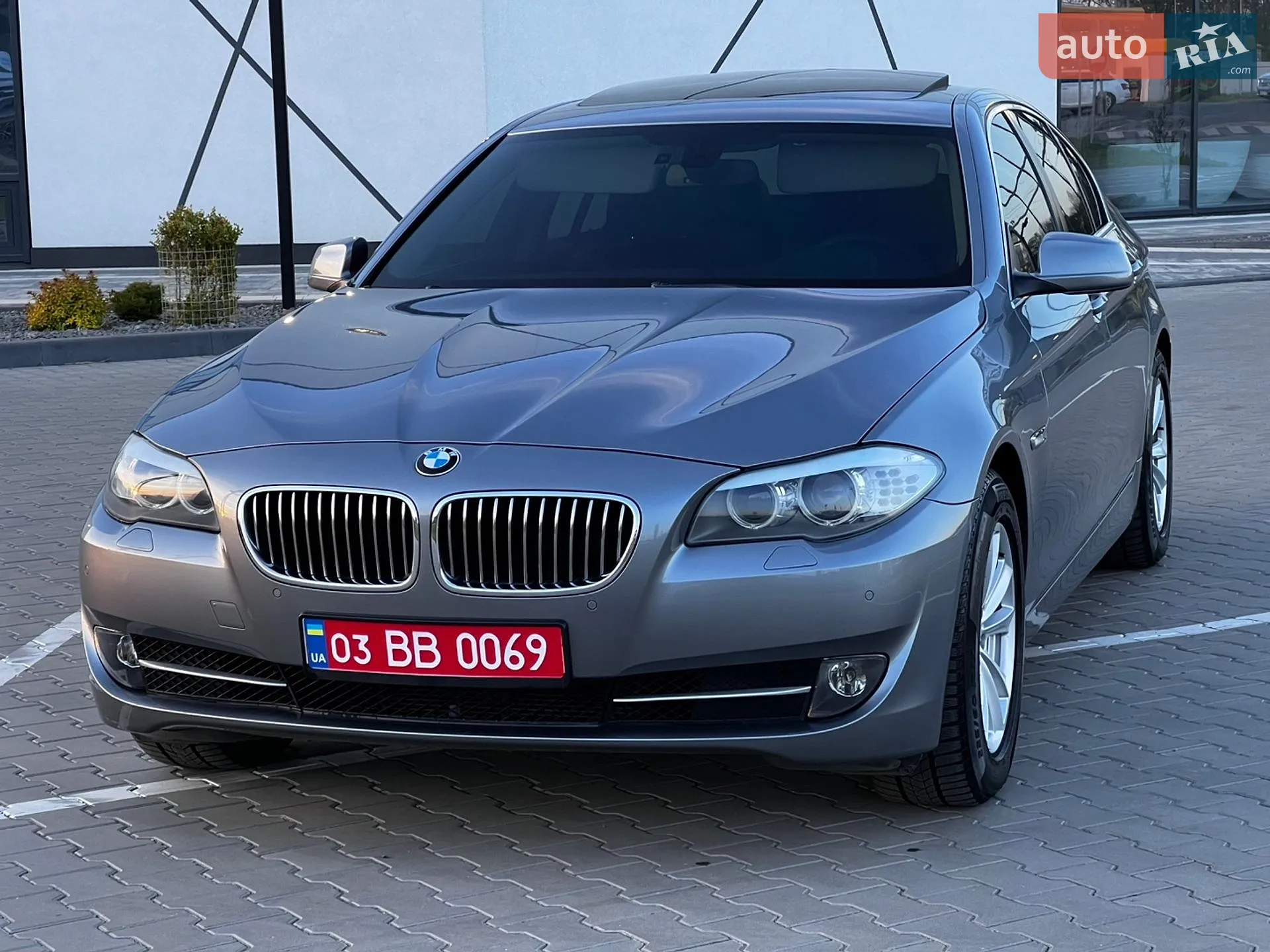 2012 BMW 5er - мініатюра 4