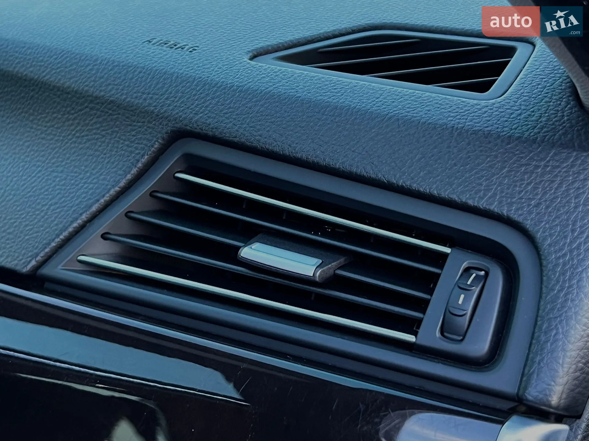 2012 BMW 5er - мініатюра 52