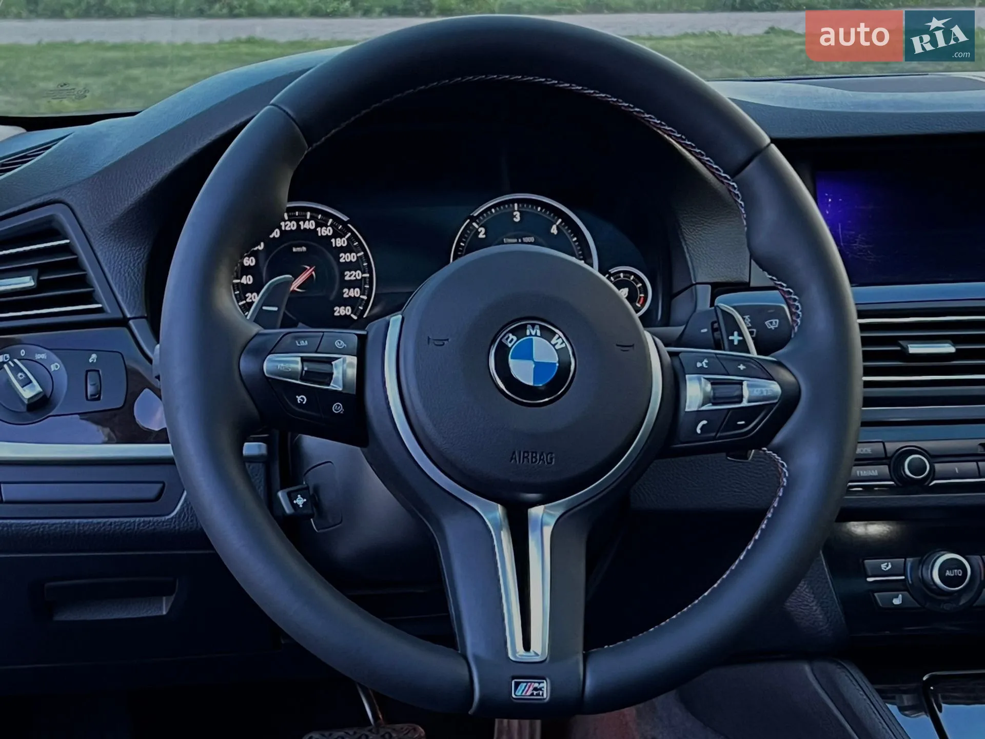 2012 BMW 5er - мініатюра 71