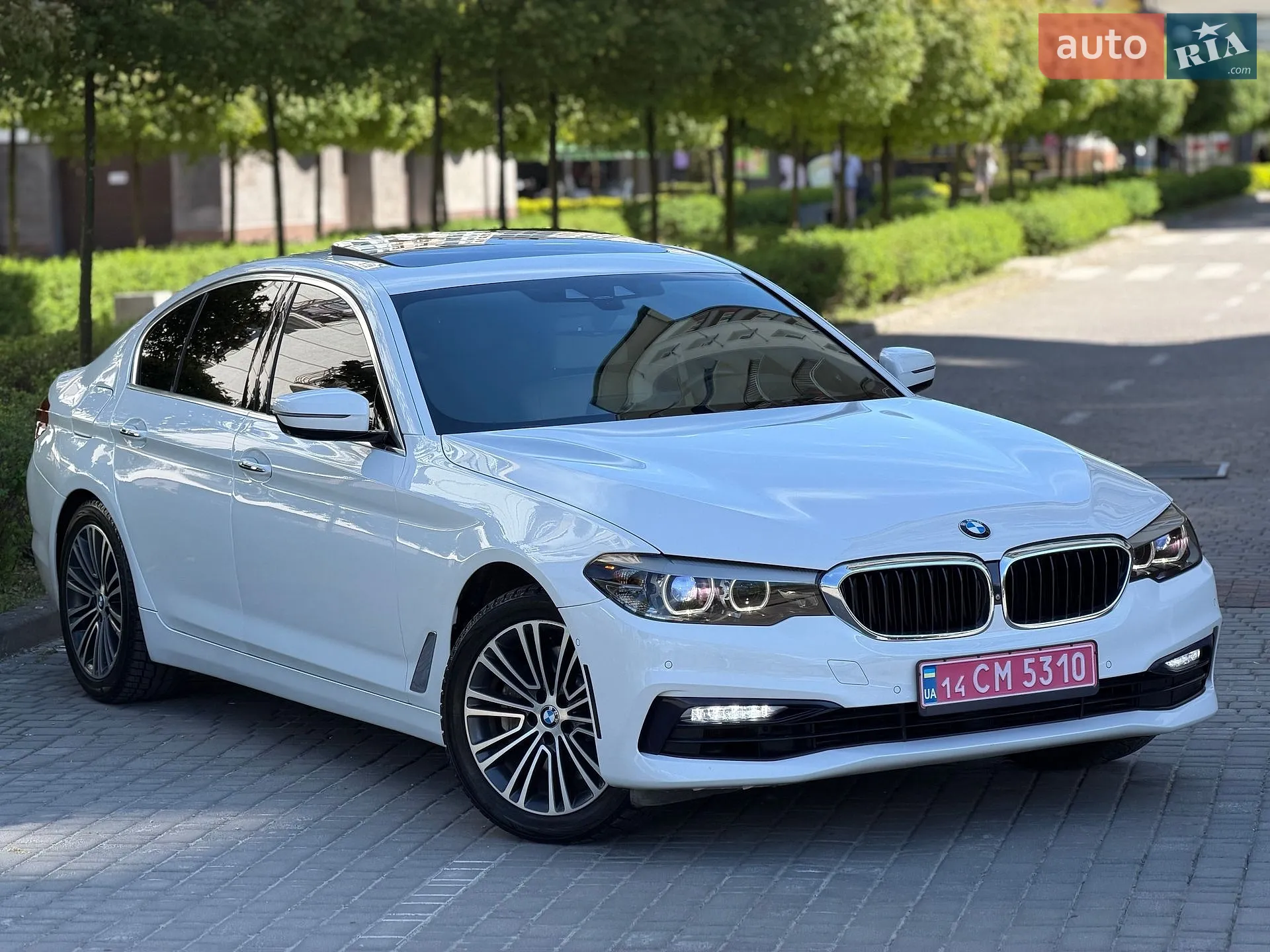 2017 BMW 5er - мініатюра 5
