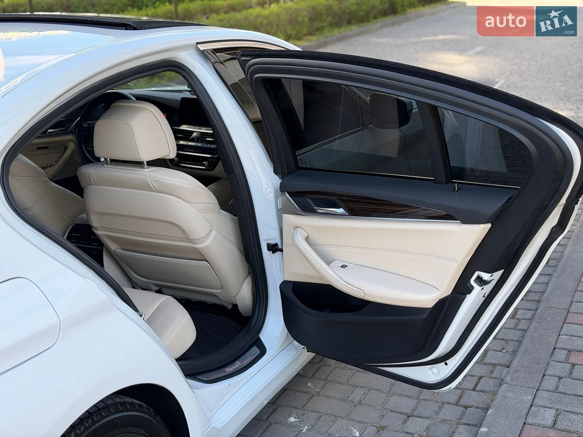 2017 BMW 5er - мініатюра 28
