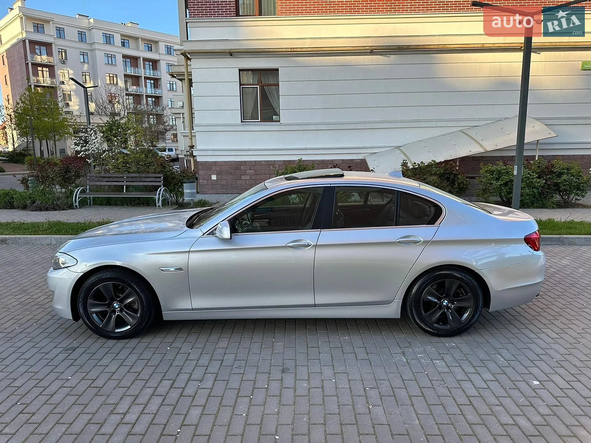 2013 BMW 5er - мініатюра 4