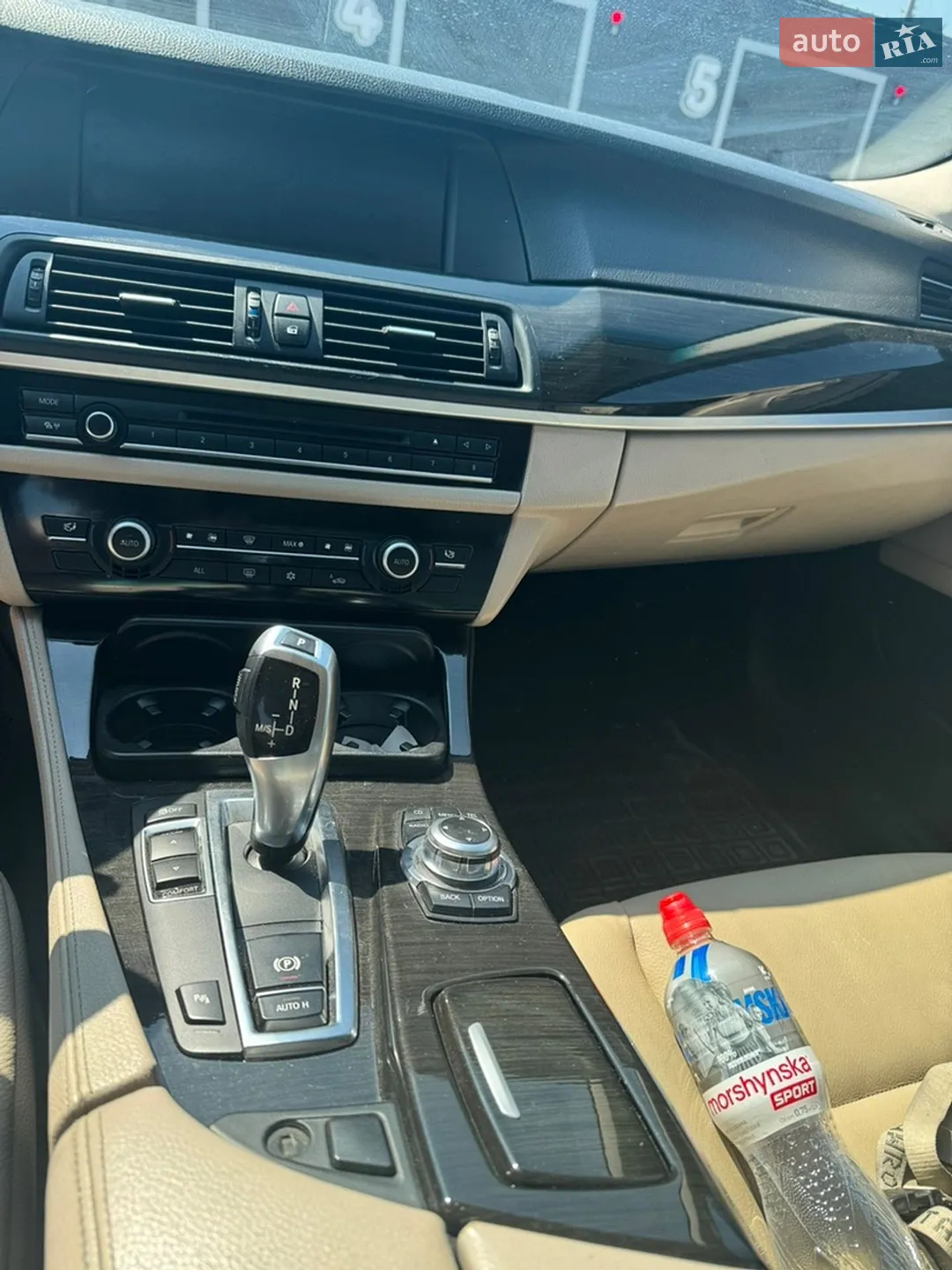 2011 BMW 5er - мініатюра 7
