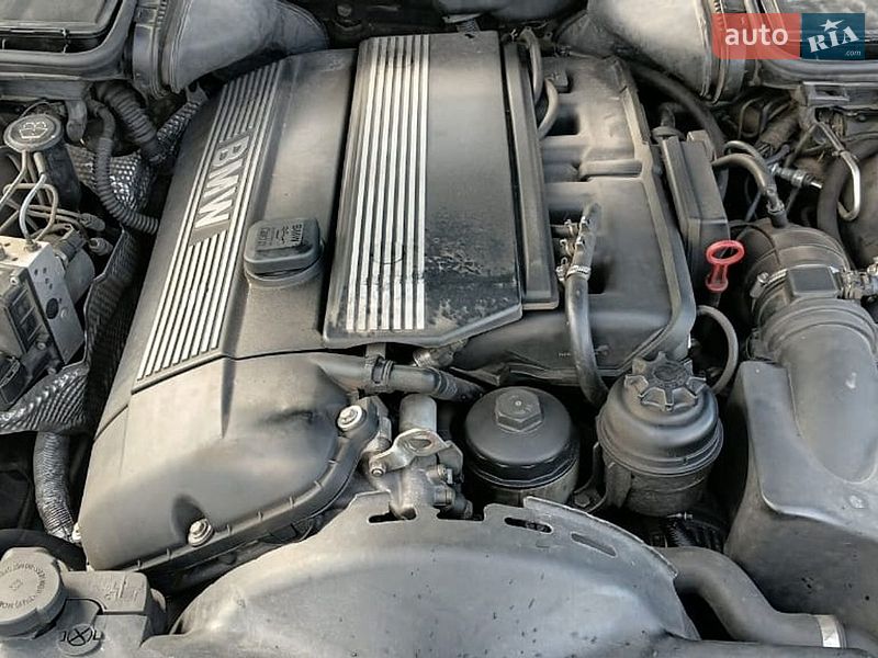 Седан BMW 5 Series 2001 в Кременчуге
