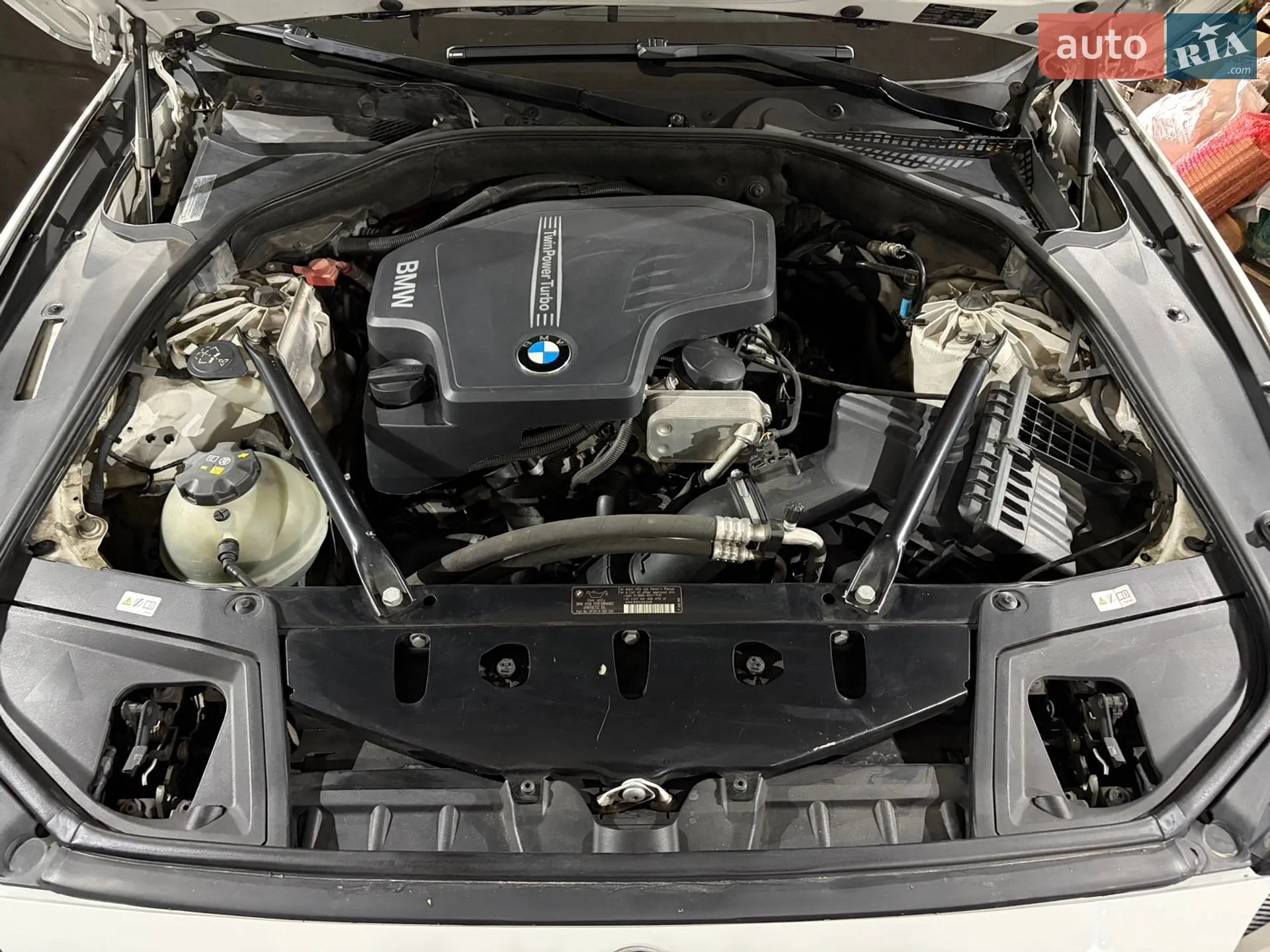 2012 BMW 5er - мініатюра 13