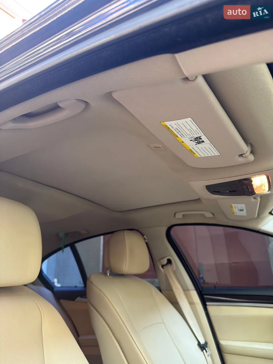 2012 BMW 5er - мініатюра 19