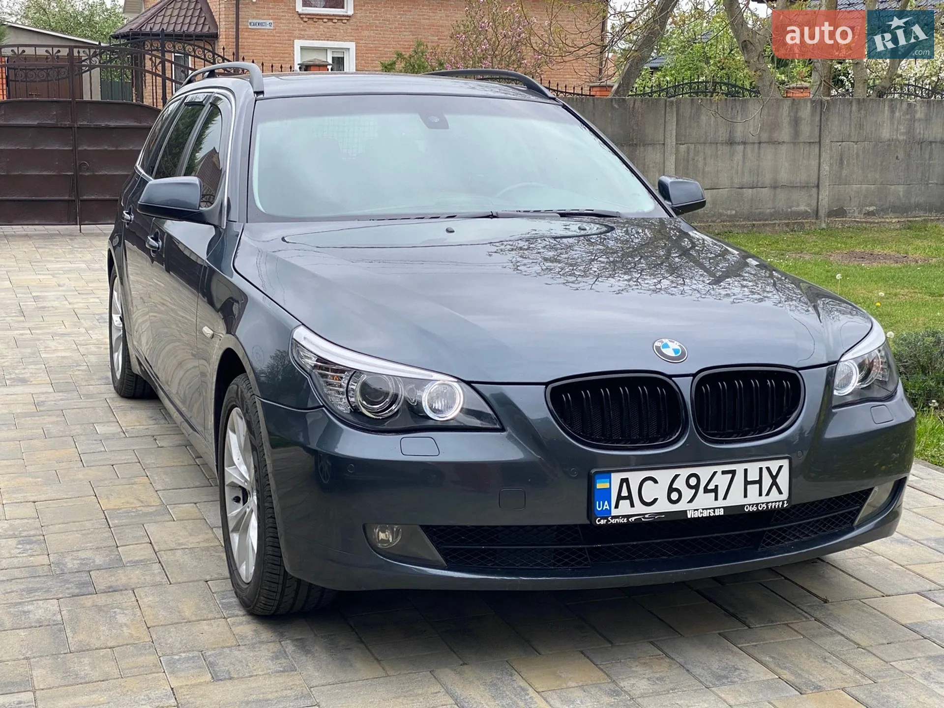 2010 BMW 5er - мініатюра 3