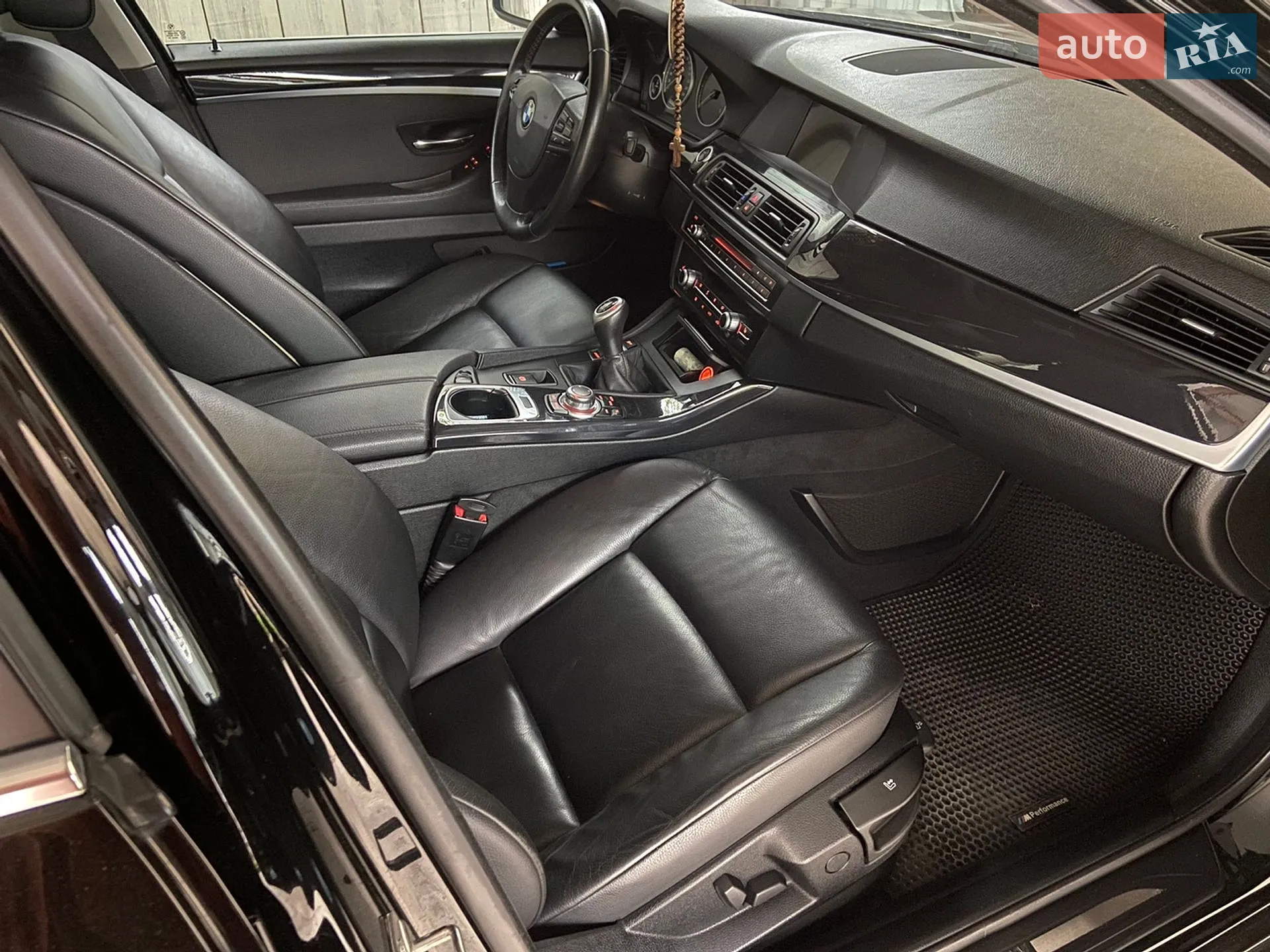 2012 BMW 5er - мініатюра 12