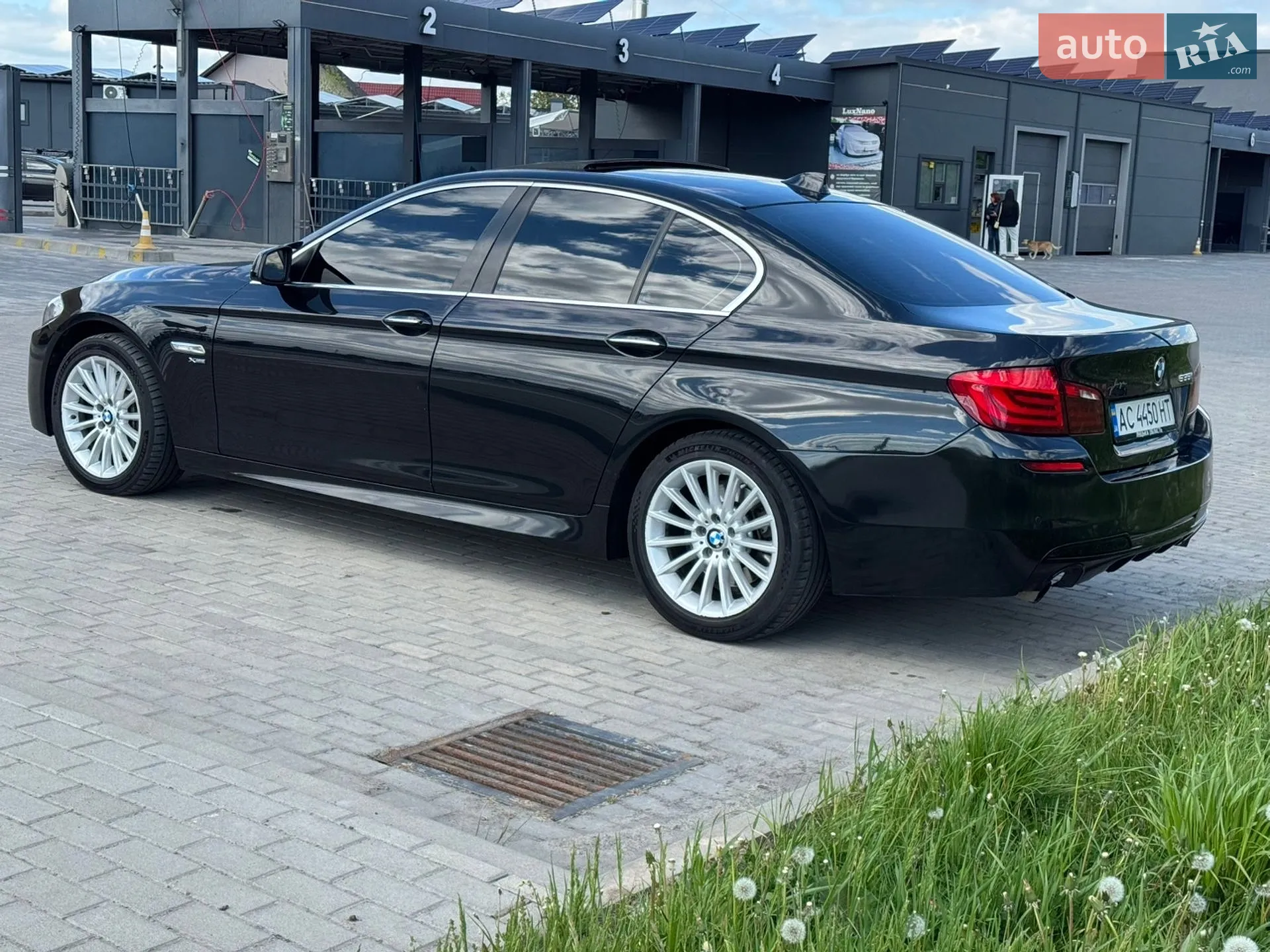 2011 BMW 5er - мініатюра 11