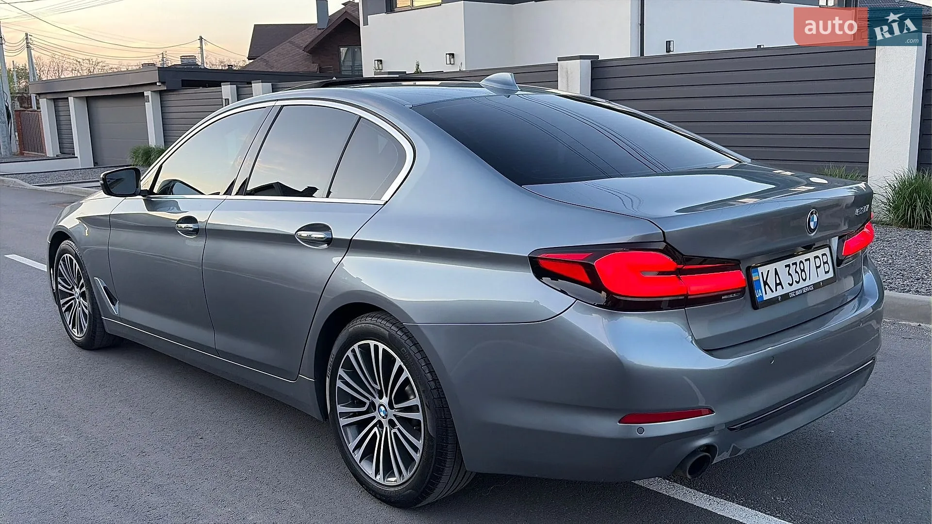 2017 BMW 5er - мініатюра 14