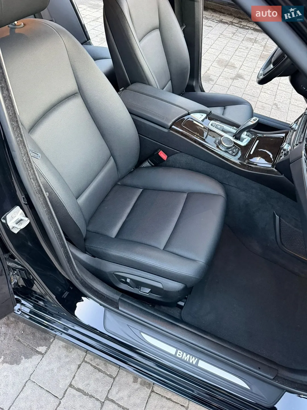 2015 BMW 5er - мініатюра 13