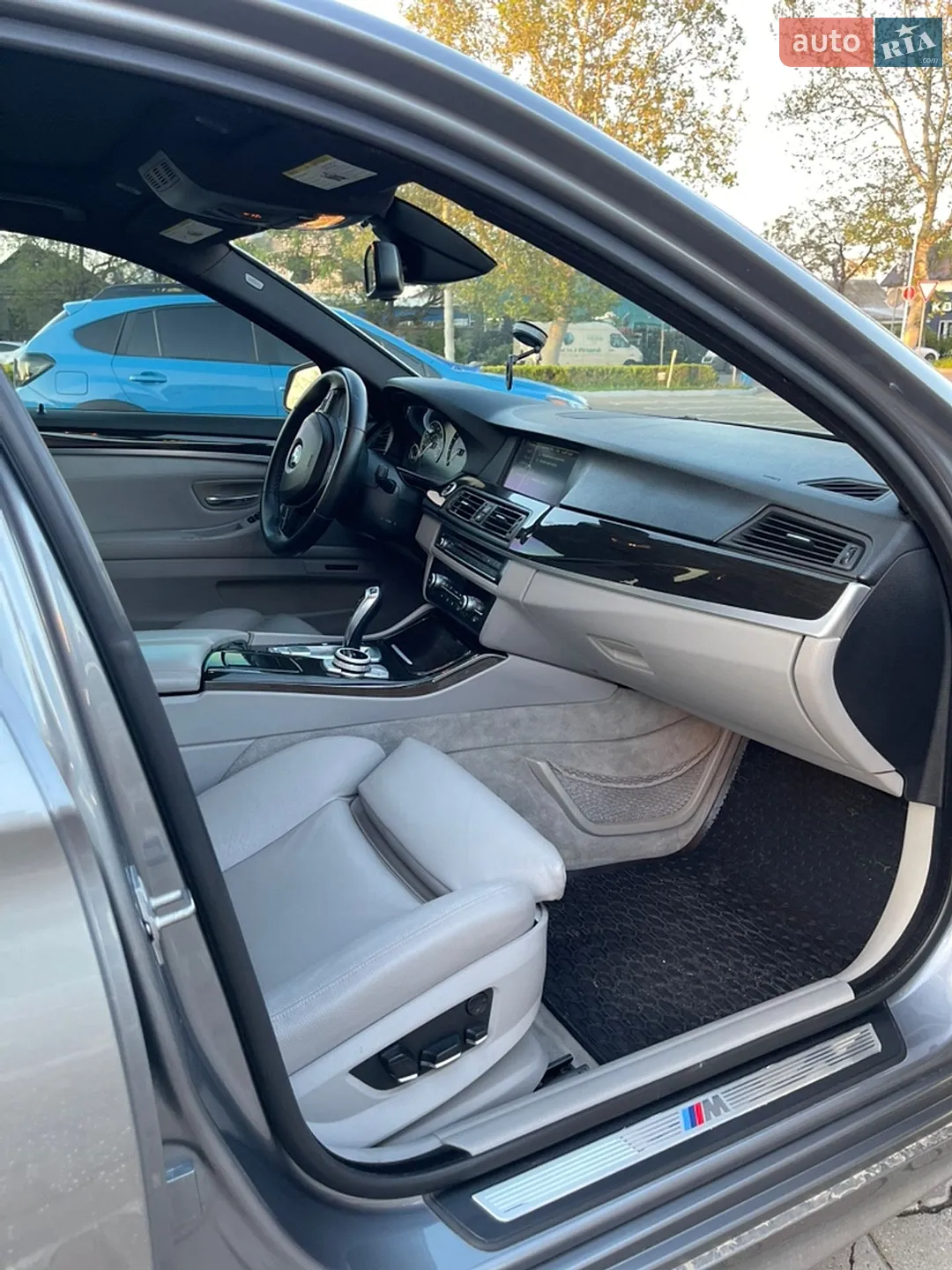 2012 BMW 5er - мініатюра 10
