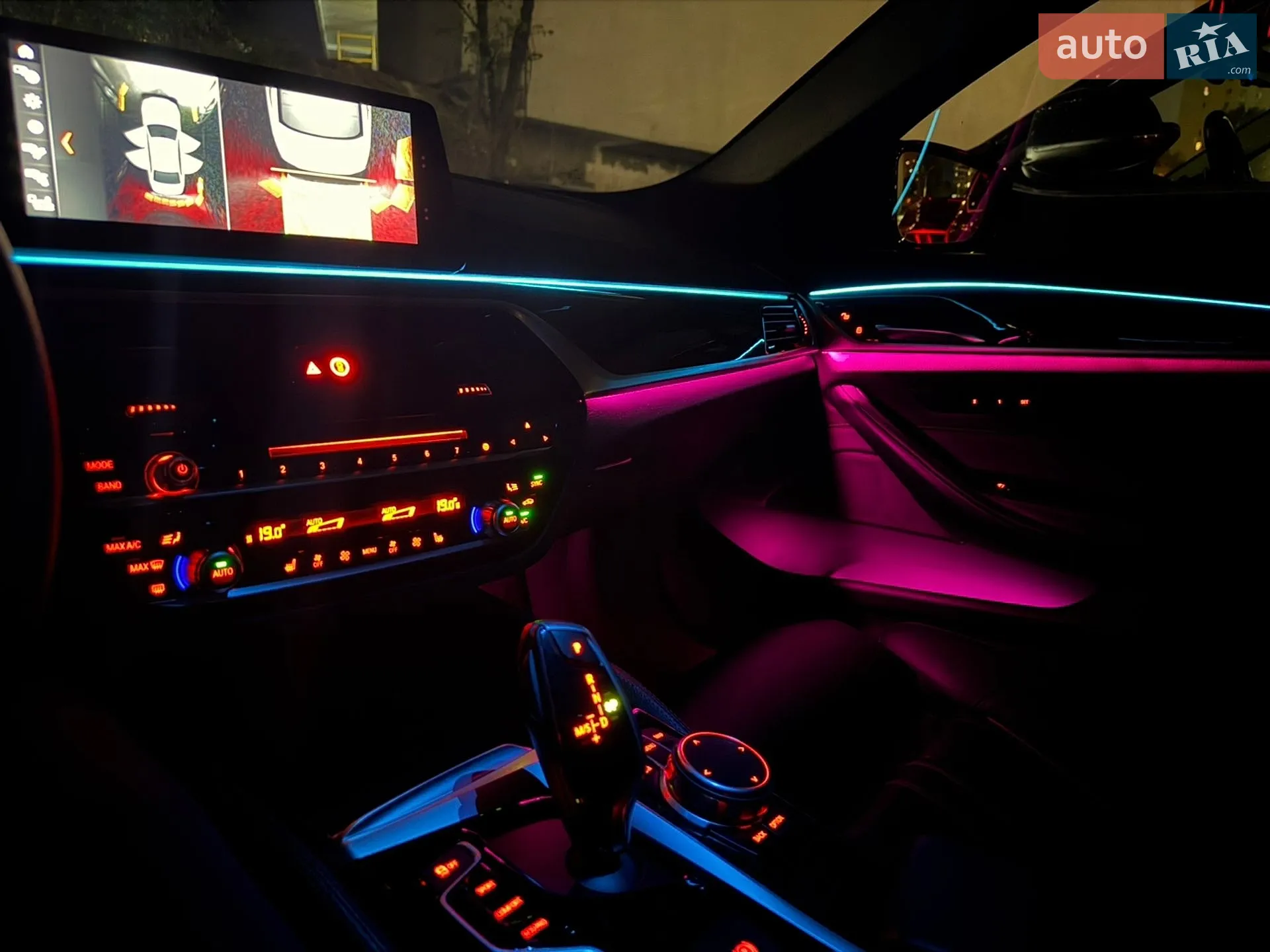 2017 BMW 5er - мініатюра 23